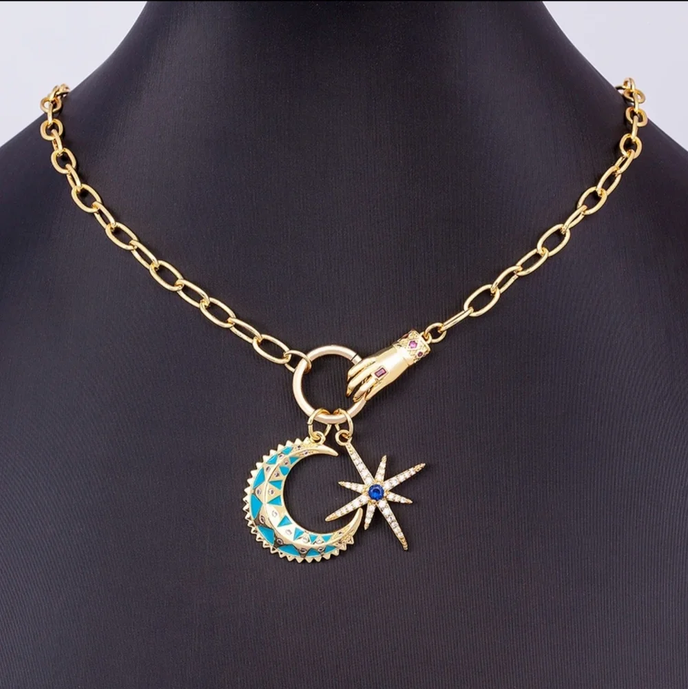 🆕️Crescent Moon & Starburst Paper Clip Chain 18k Gold Plated Necklace CZ NEW - Picture 1 of 6